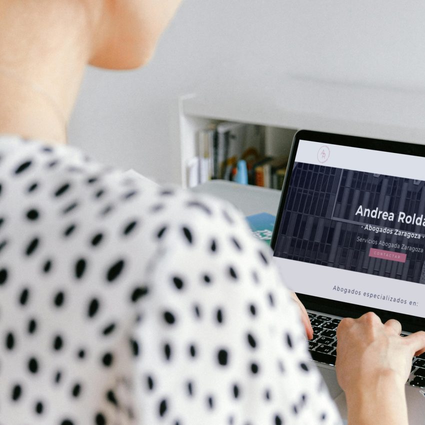 andrea roldan abogada zaragoza